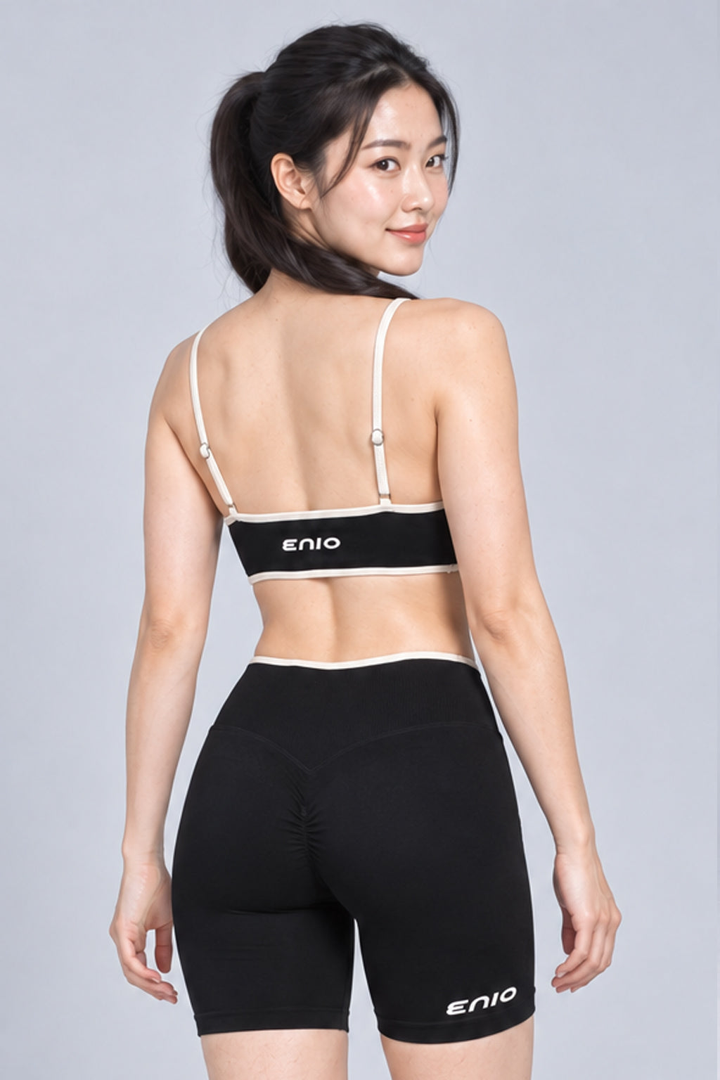 ENIO Seamless Sculpt Shorts