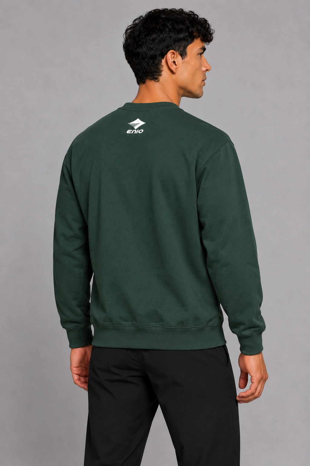 Essential Crewneck Sweatshirt